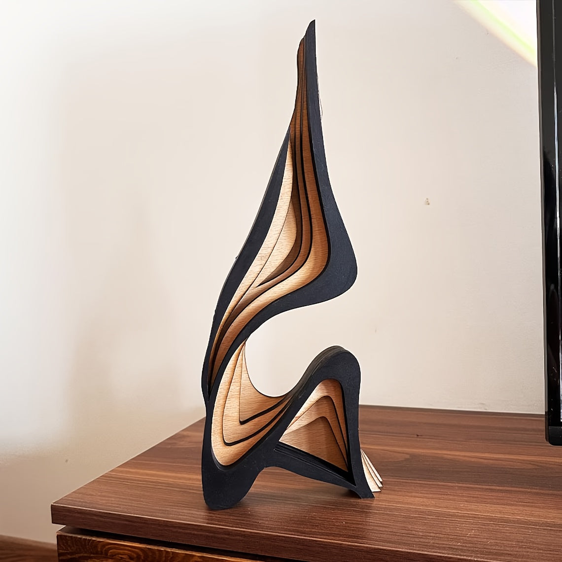 1pc Abstract Wooden Streamline Art Statue - Minimalist Geometric Design, Black & Wood Finish, Perfect for Desk & Room Decor, Unique Home Gift, Bookshelf Decoration, Modern Home Decor, Durable Wood Construction